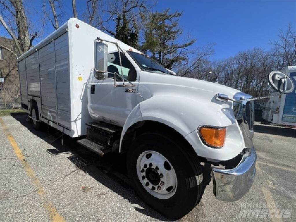 Ford F750 Kastenaufbau