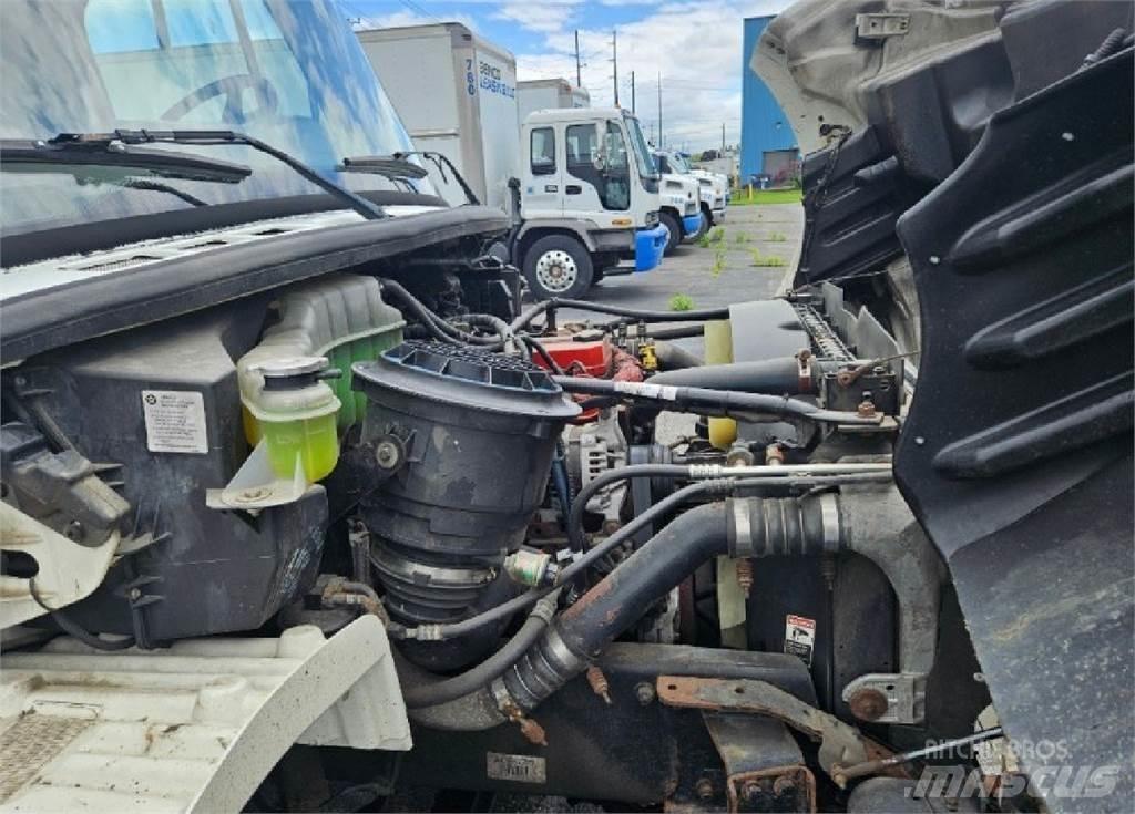 Freightliner M2 Kastenaufbau