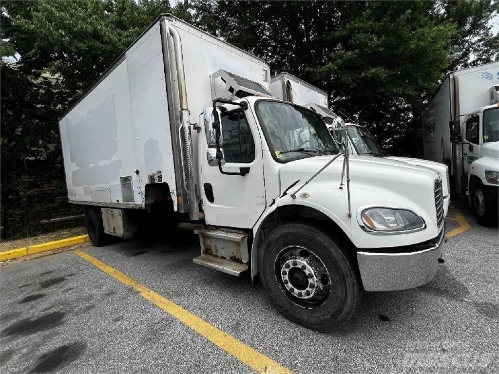 Freightliner M2-106 Kastenaufbau