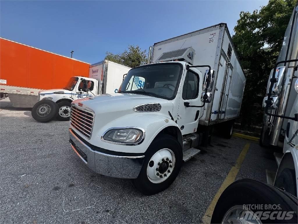 Freightliner M2-106 Kastenaufbau