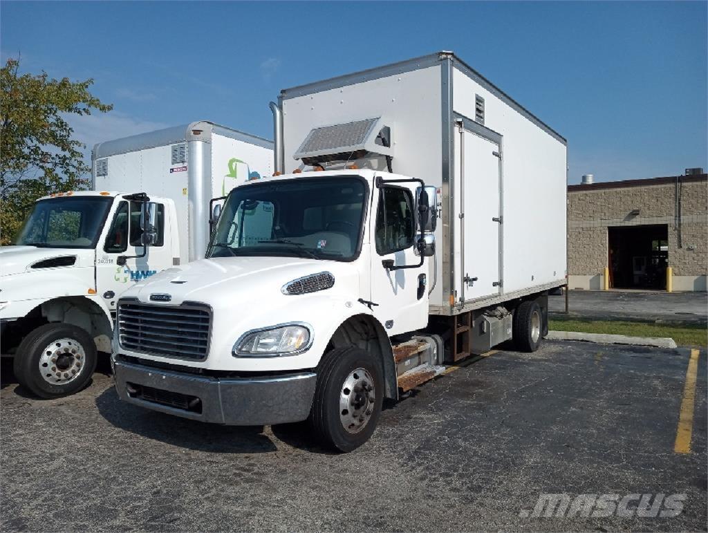 Freightliner M2-106 Kastenaufbau