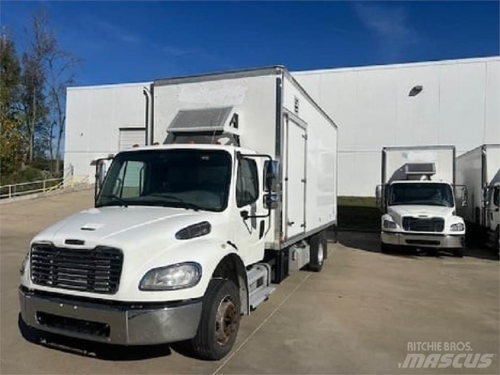 Freightliner M2-106 Kastenaufbau