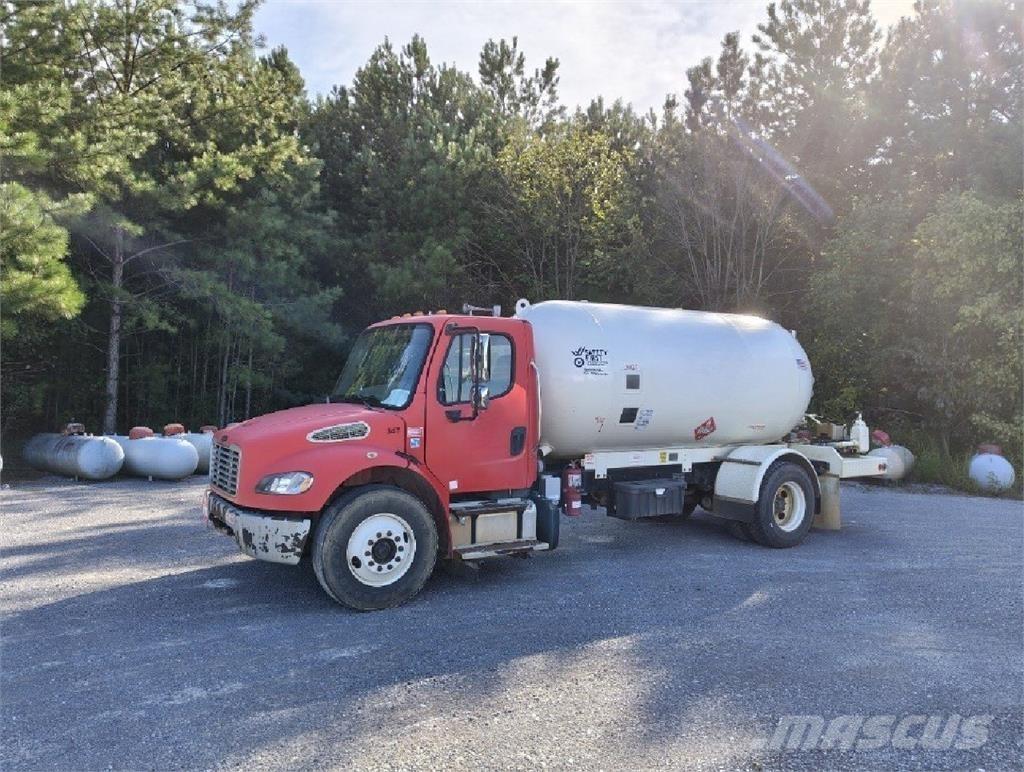Freightliner M2 106 Andere Fahrzeuge