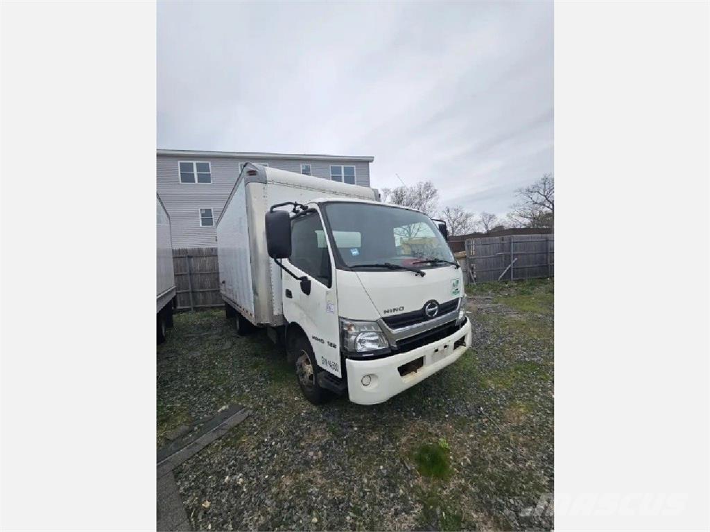 Hino 195 Kastenaufbau