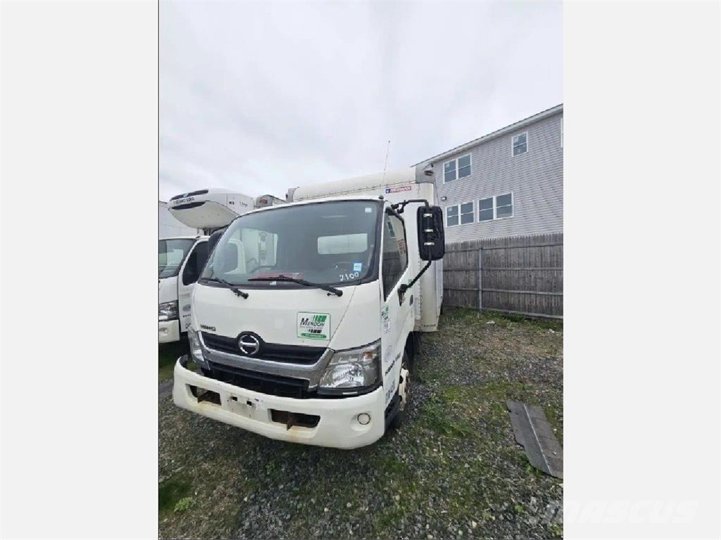 Hino 195 Kastenaufbau