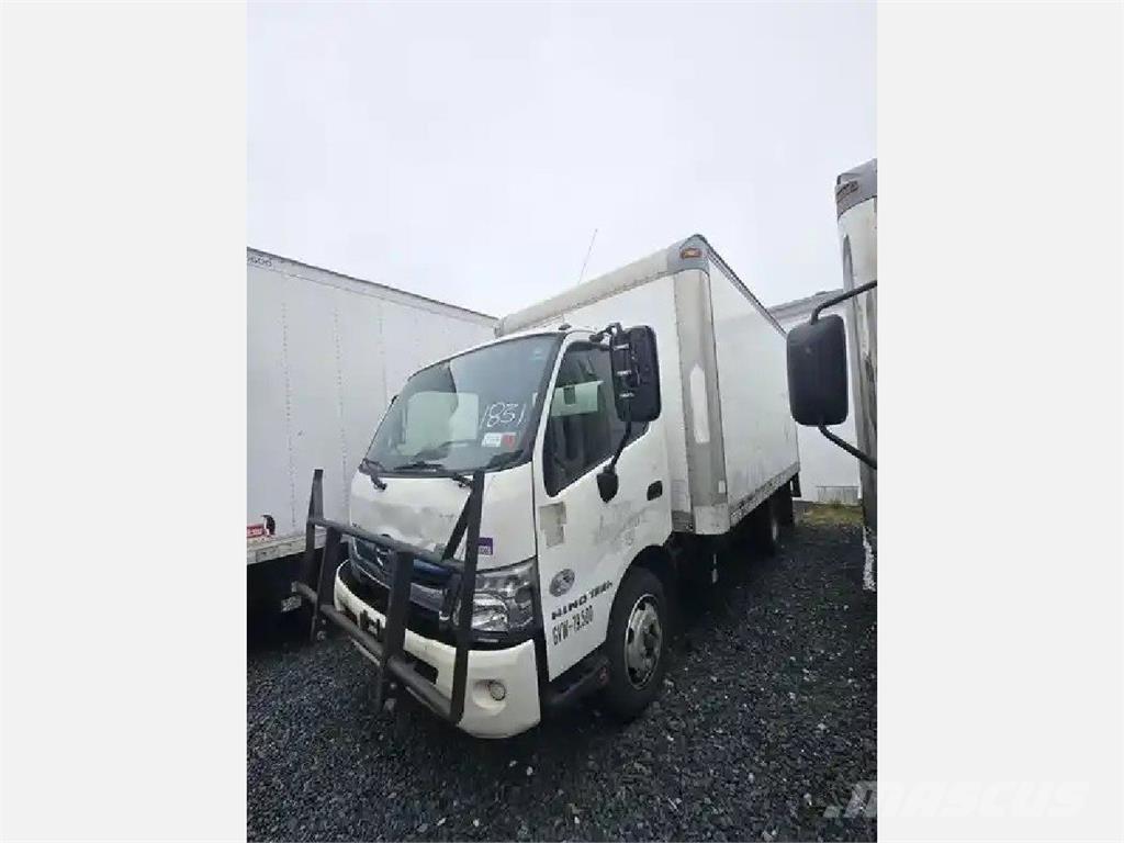 Hino 195 Kastenaufbau