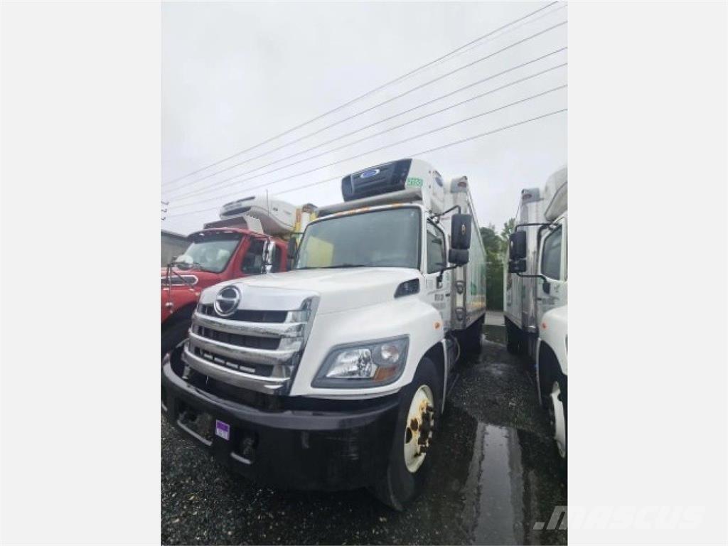 Hino 268 Kühlkoffer