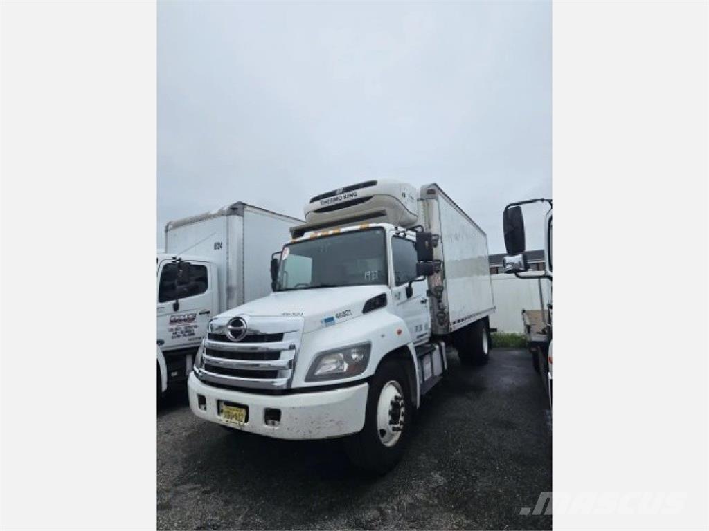 Hino 268 Kühlkoffer
