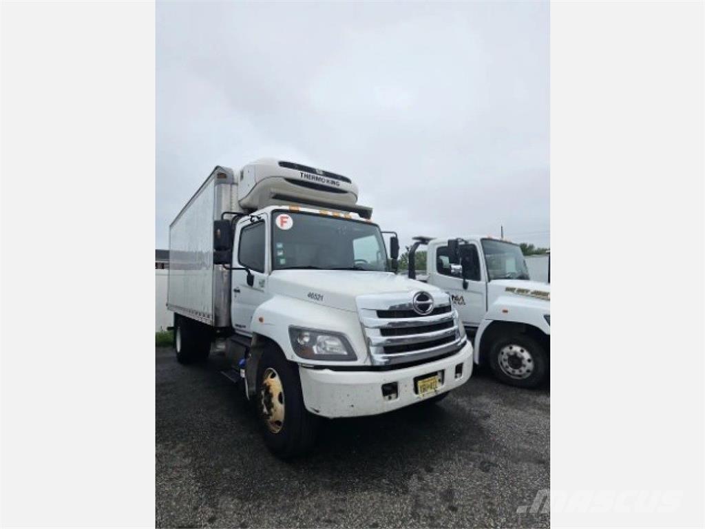 Hino 268 Kühlkoffer