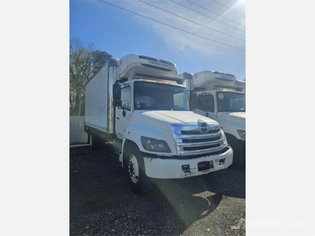 Hino 268 Kühlkoffer