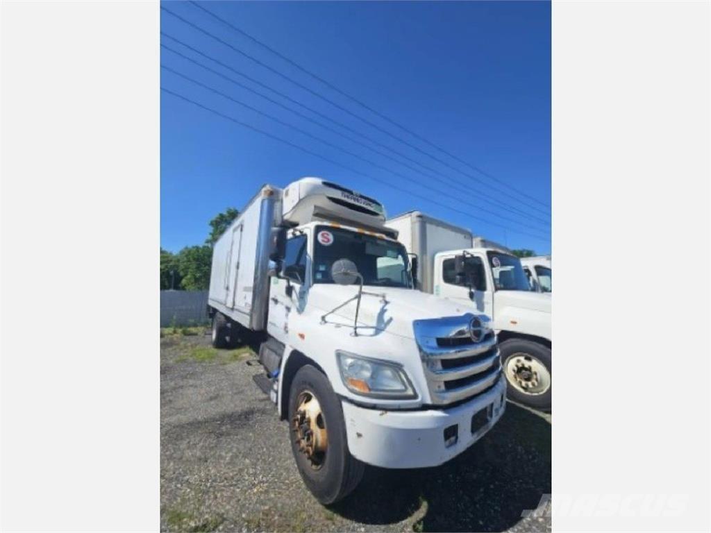 Hino 268 Kühlkoffer