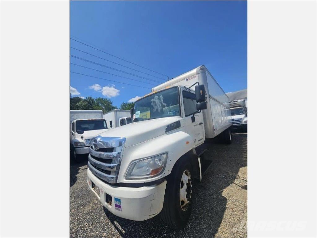 Hino 268 Kastenaufbau