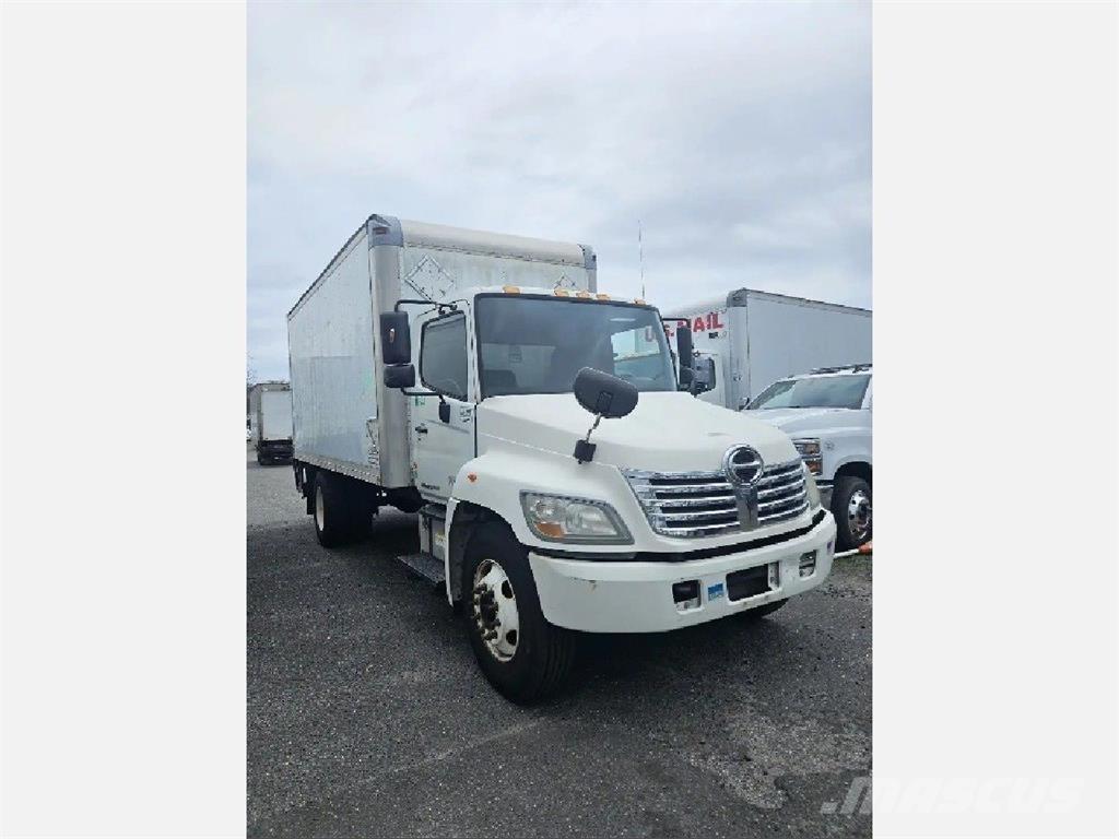 Hino 268 Kastenaufbau