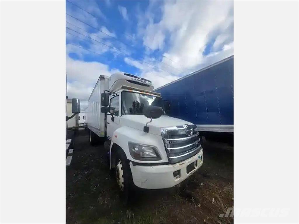 Hino 268 Kühlkoffer