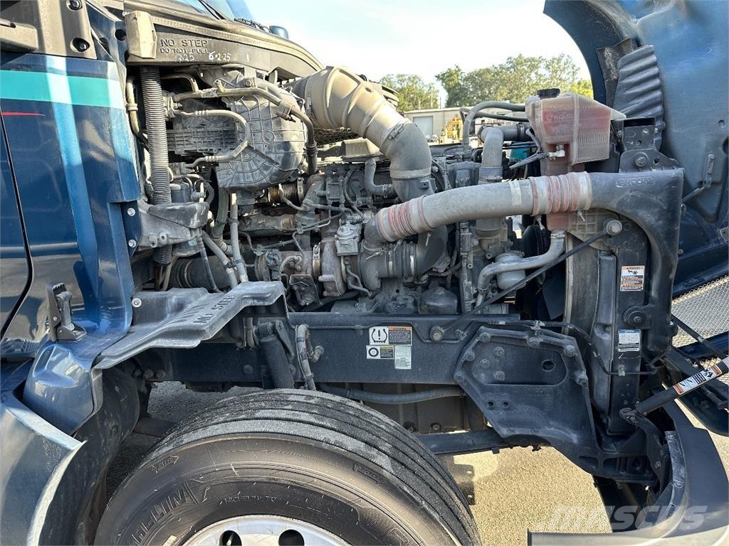 Kenworth T680 Sattelzugmaschinen