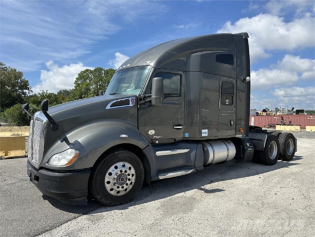 Kenworth T680 Sattelzugmaschinen