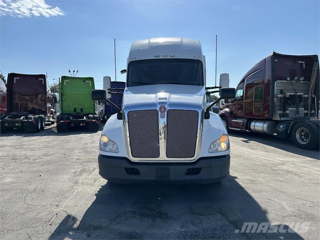 Kenworth T680 Sattelzugmaschinen