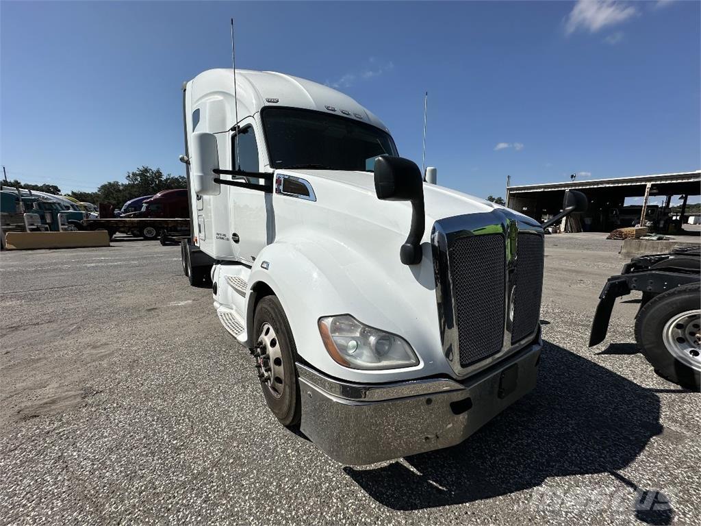 Kenworth T680 Sattelzugmaschinen