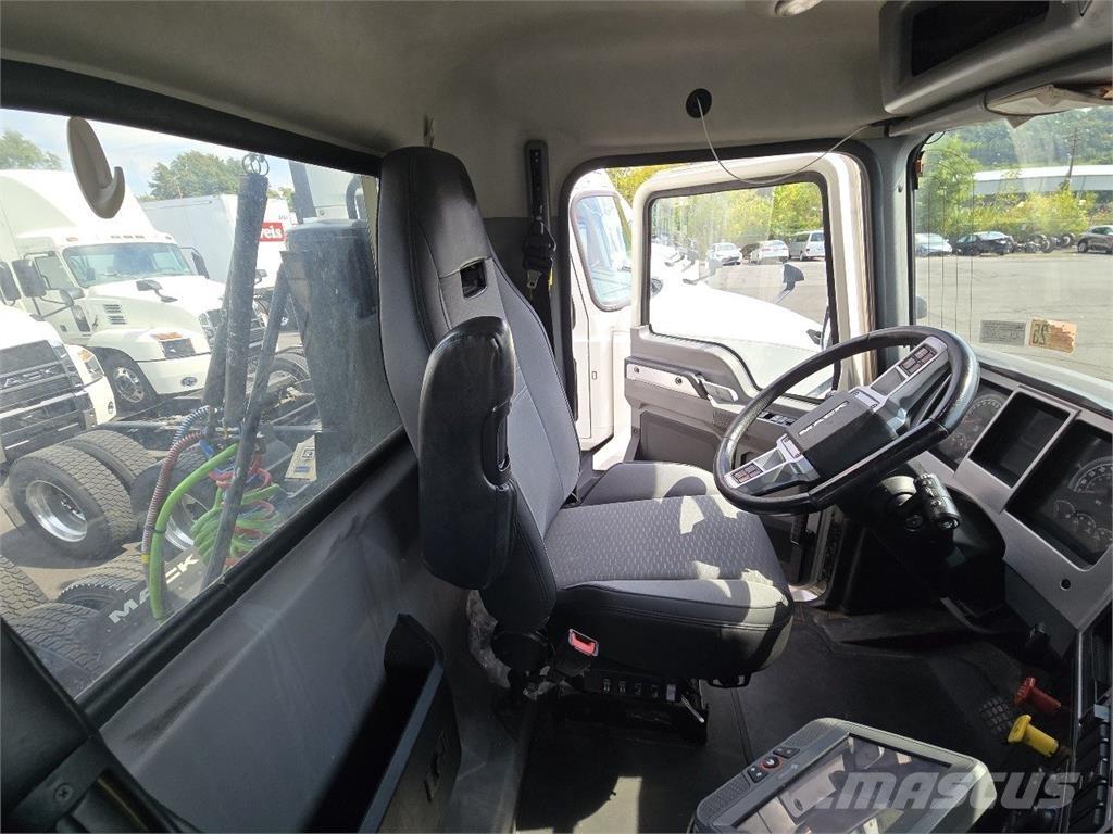 Mack AN64T Sattelzugmaschinen