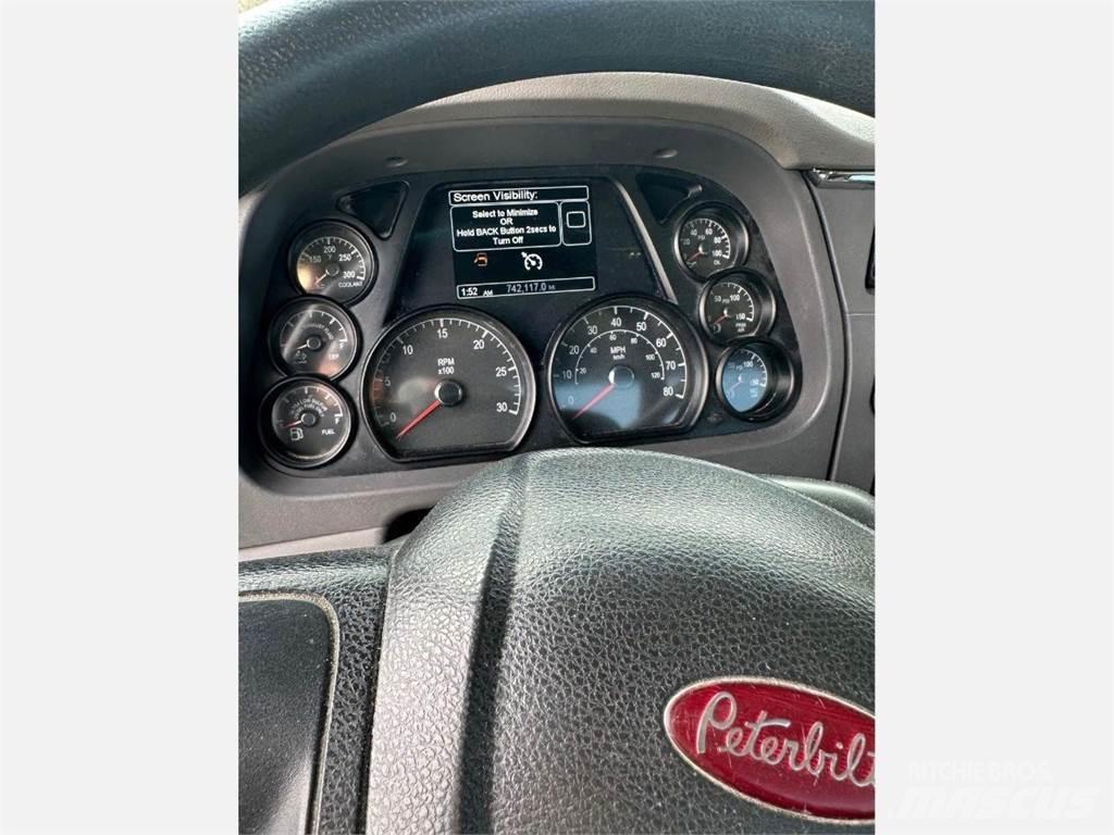 Peterbilt 567 Sattelzugmaschinen
