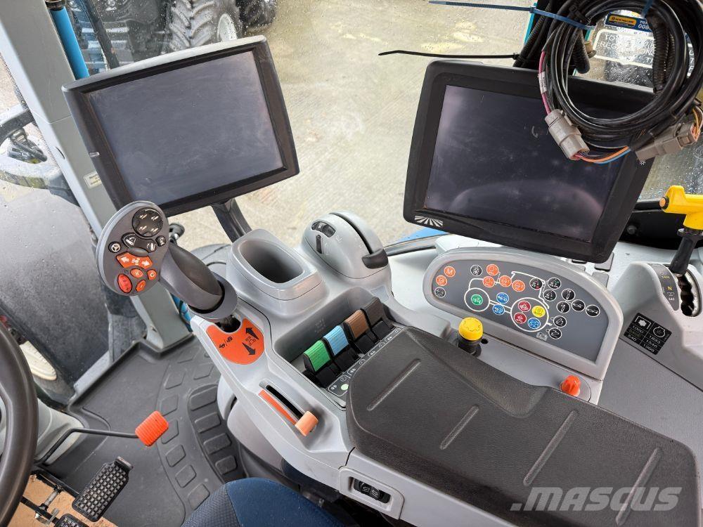 New Holland T7.225 Traktoren