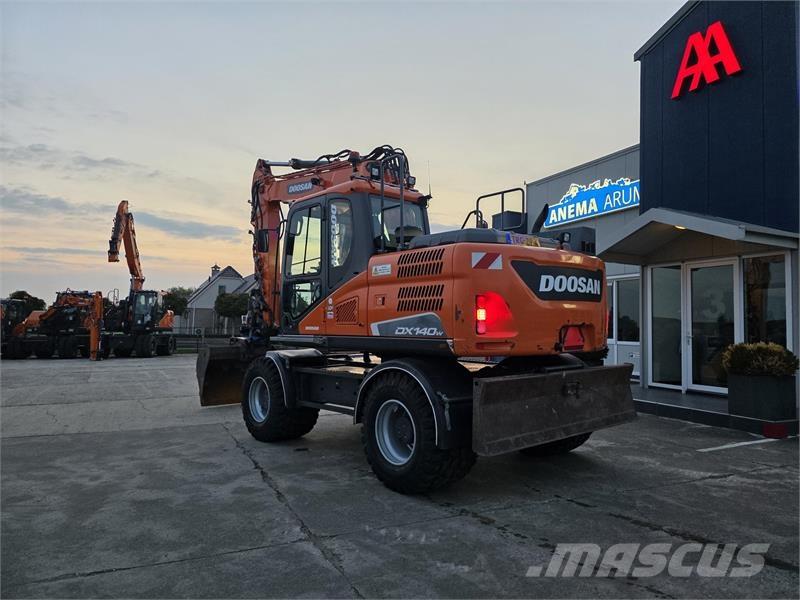 Doosan DX140W-5 Mobilbagger