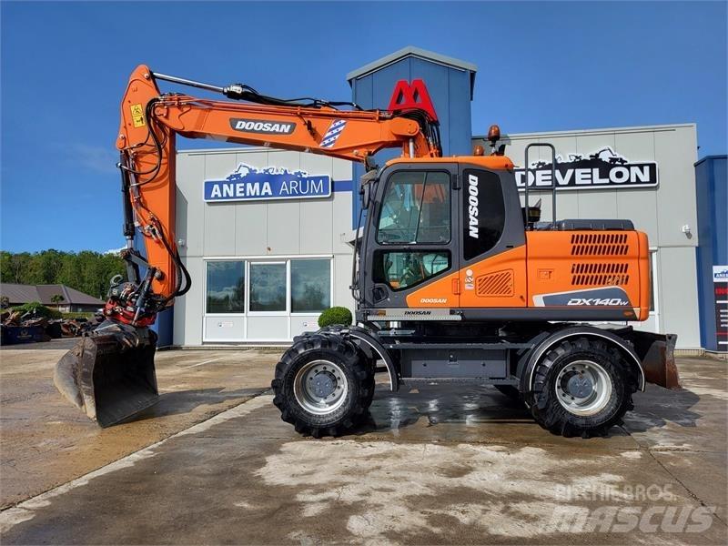 Doosan DX140W-5 Mobilbagger