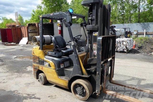 CAT 2C6500 Andere Gabelstapler