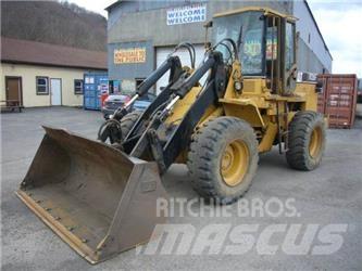 CAT IT28F Radlader