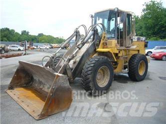 CAT IT28F Radlader