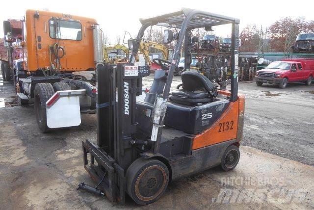 Doosan GC25P-5 Andere Gabelstapler