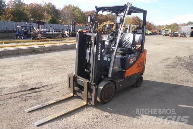 Doosan GC25P-5 Andere Gabelstapler