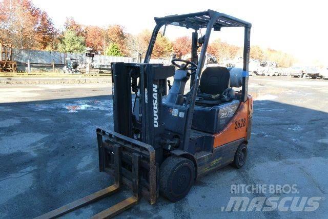 Doosan GC25P-5 Andere Gabelstapler