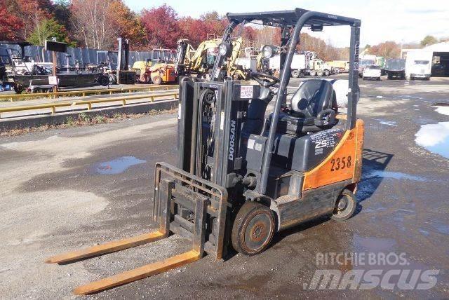 Doosan GC25P-5 Andere Gabelstapler
