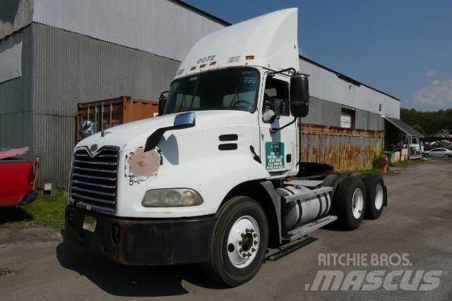 Mack CXN613 Wechselfahrgestell