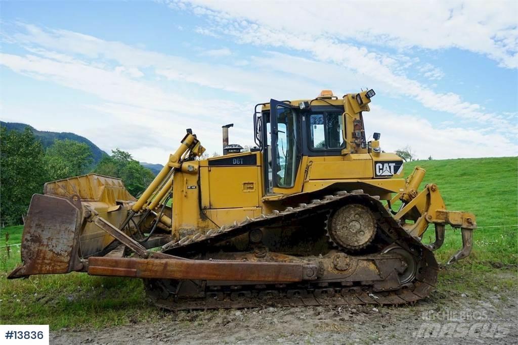 CAT D6T Bulldozer