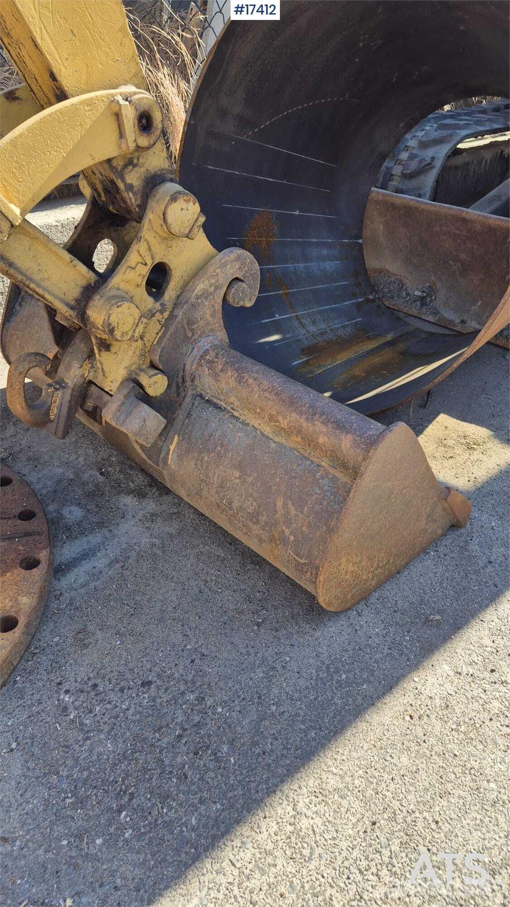 CAT 302.5 Minibagger < 7t