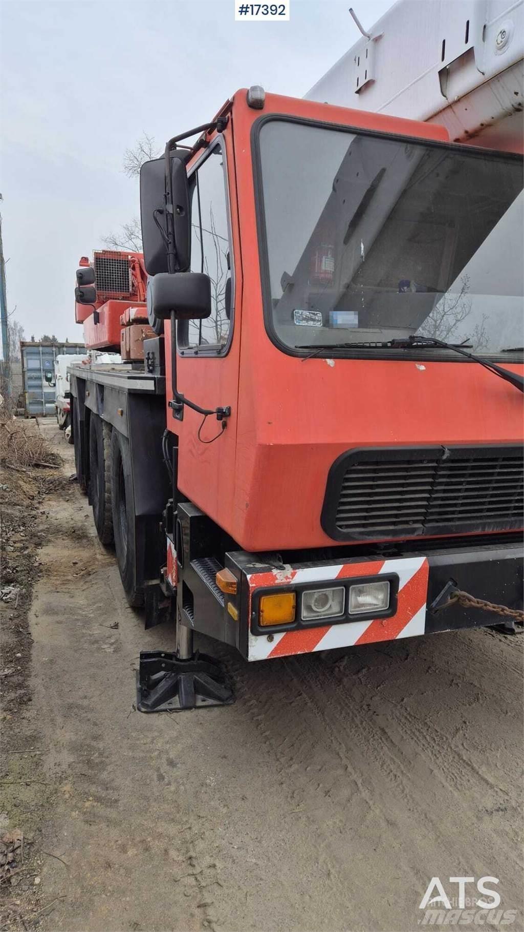Grove GMK-3050 All-Terrain-Krane