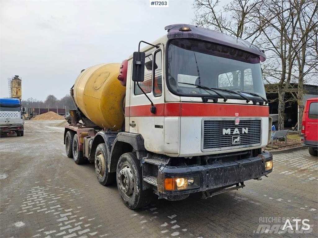 MAN F13 Beton-Mischfahrzeuge