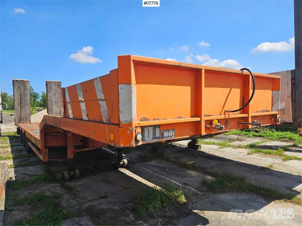Nooteboom OSD Tieflader-Auflieger