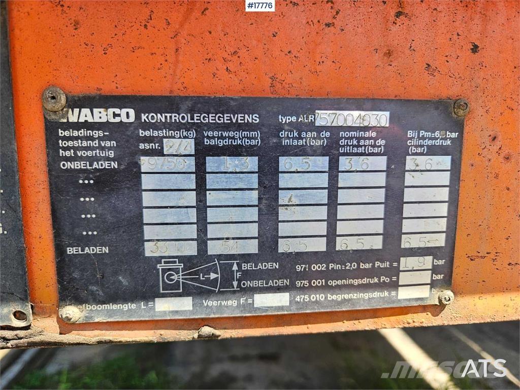 Nooteboom OSD Tieflader-Auflieger