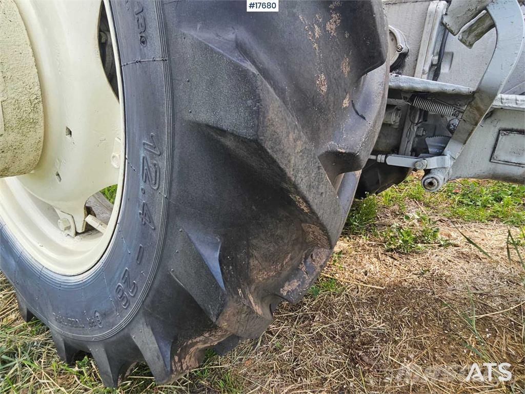 Ursus C 330 Traktoren