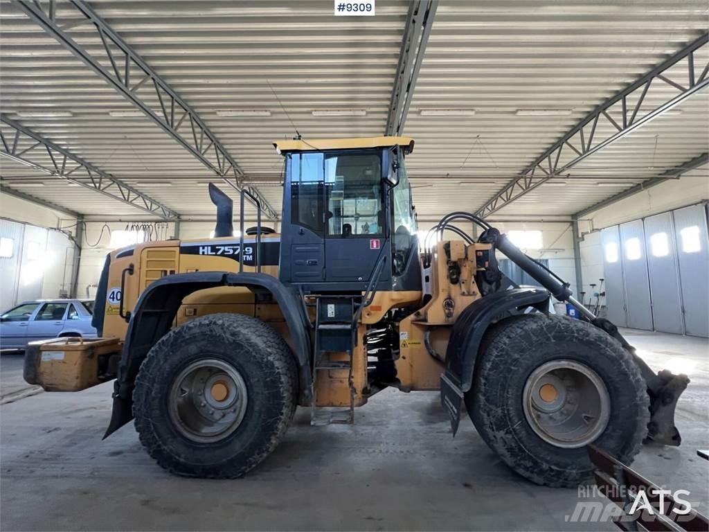 Hyundai HL757TM-9 Raddozer