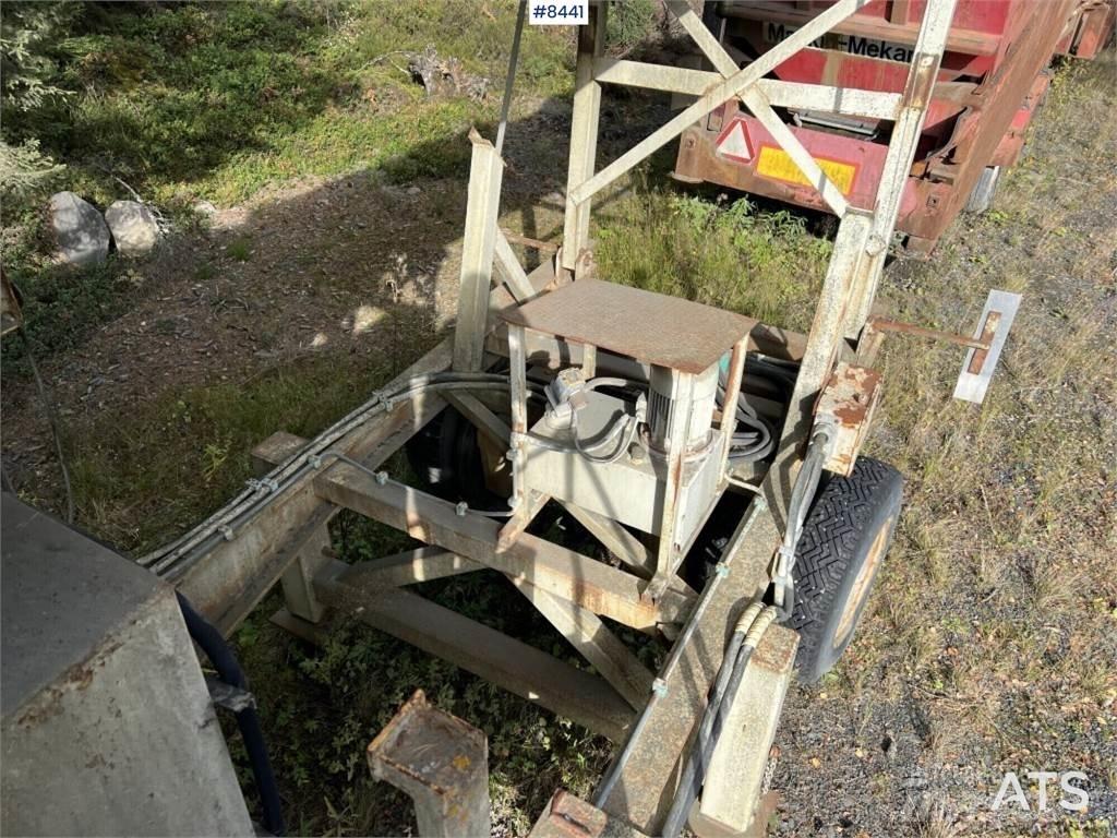 Lokomo G3210 Pulverisierer