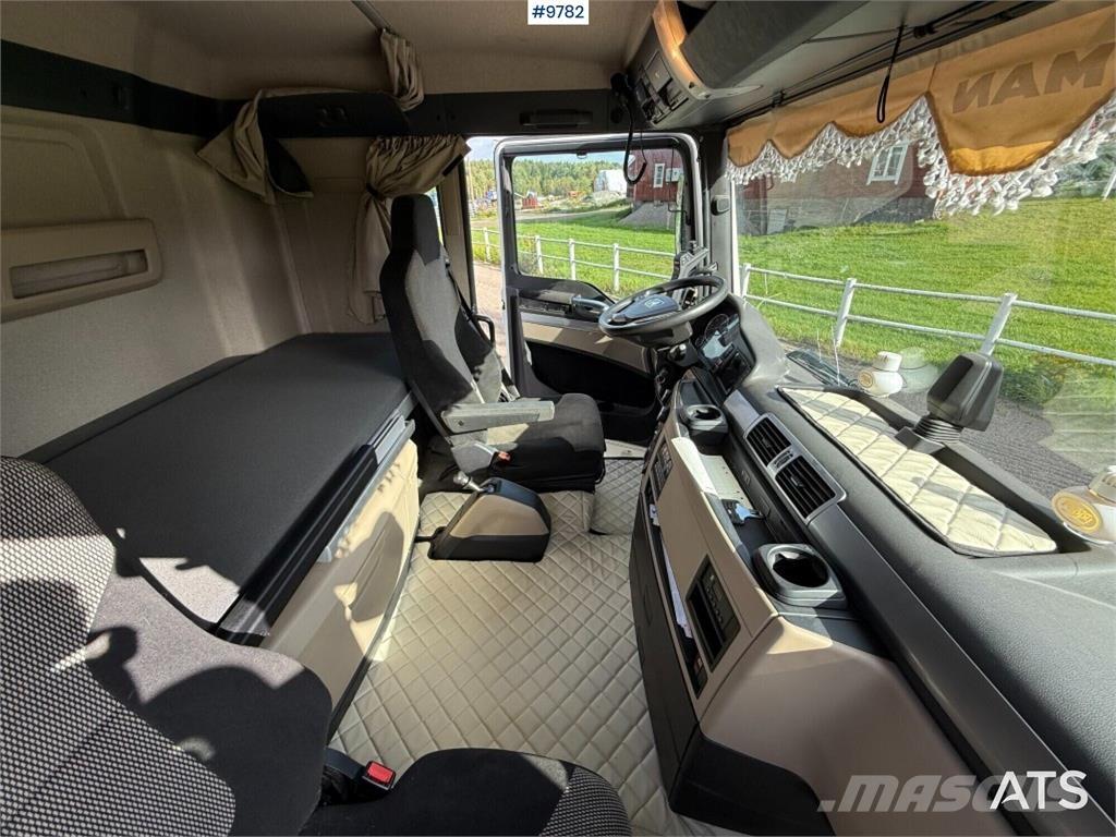 MAN TGX 26.500 6X2 Abrollkipper