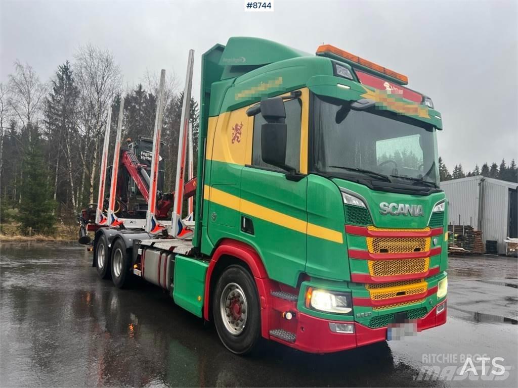 Scania R650 6X4 Holzfahrzeuge