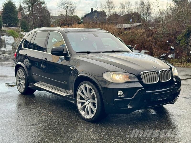 BMW X5 PKWs