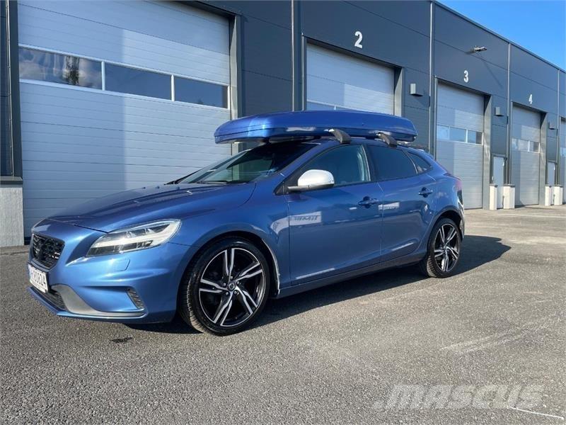 Volvo V40 PKWs