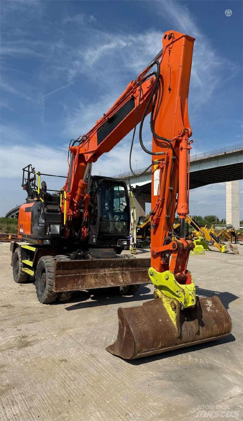 Hitachi ZX145W-6 Raupenbagger