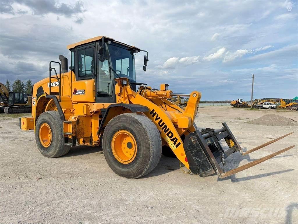 Hyundai HL 955 Radlader